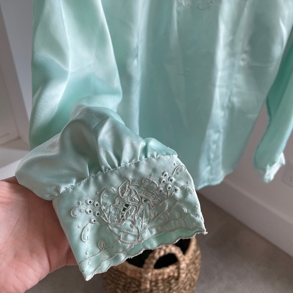 Vintage Hand Embroidered Silk Blouse - Picture 2 of 5